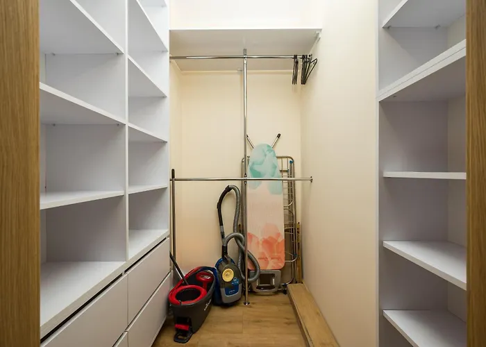 Apartment Bemowo Pleasant By Bookinghost